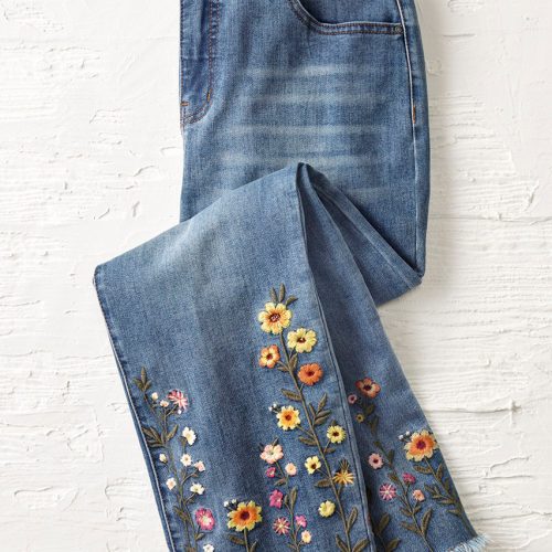 wildflower embroidered cropped jeans medium wash 3 39347 41257